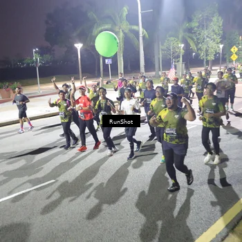 Runner Photo 6567472