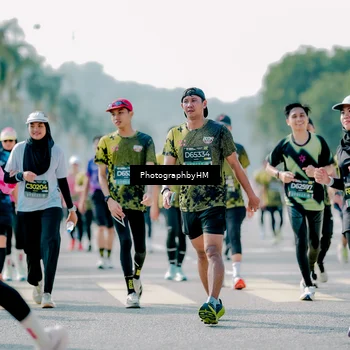 Runner Photo 6567476