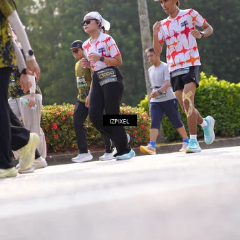 Runner Photo 6567500