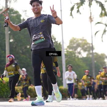 Runner Photo 6567512