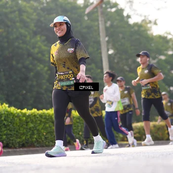 Runner Photo 6567601