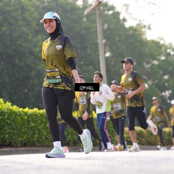 Runner Photo 6567602