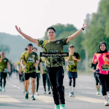 Runner Photo 6567639