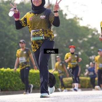 Runner Photo 6567642