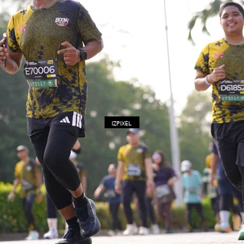 Runner Photo 6567643