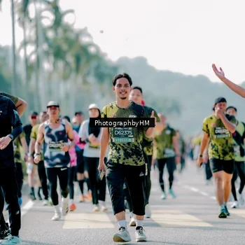 Runner Photo 6567645