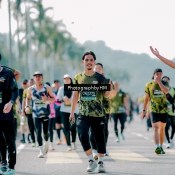 Runner Photo 6567659