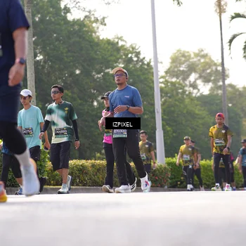 Runner Photo 6567710