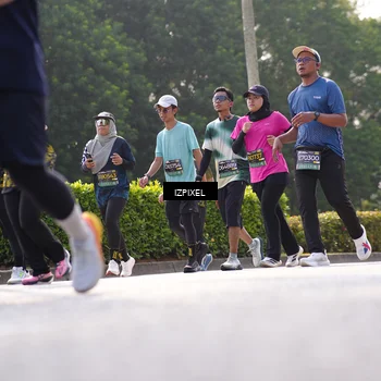 Runner Photo 6567726