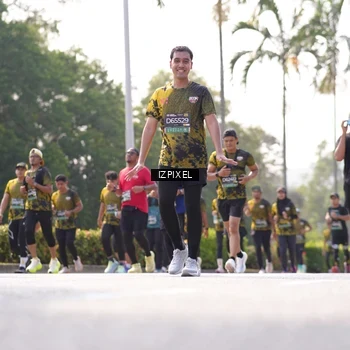 Runner Photo 6567795