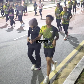 Runner Photo 6567809