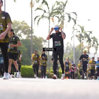 Runner Photo 6567811