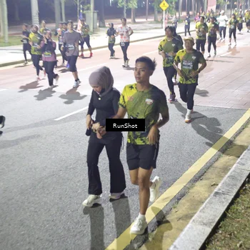 Runner Photo 6567822
