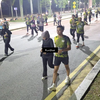 Runner Photo 6567825