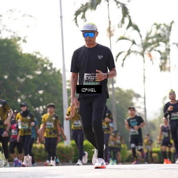 Runner Photo 6567859