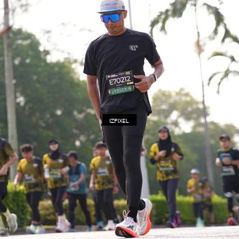 Runner Photo 6567865