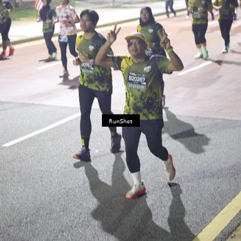 Runner Photo 6567870