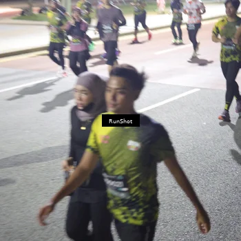 Runner Photo 6567874