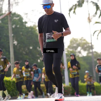 Runner Photo 6567884