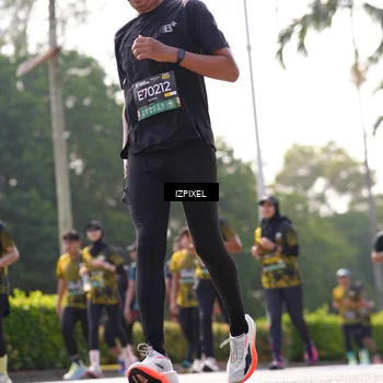 Runner Photo 6567893