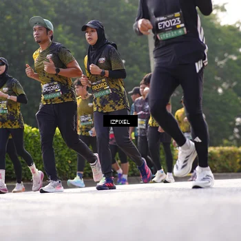 Runner Photo 6567914