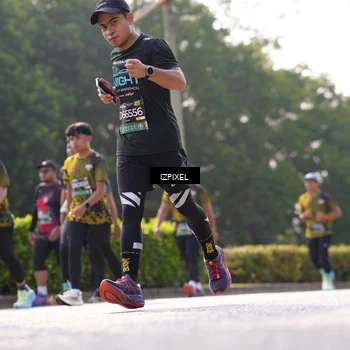 Runner Photo 6567941