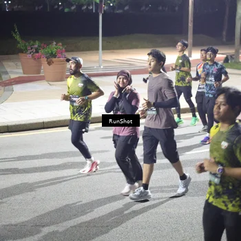 Runner Photo 6567948