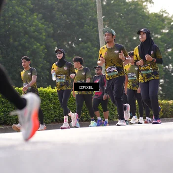Runner Photo 6567955