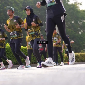 Runner Photo 6567958