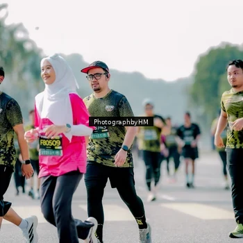 Runner Photo 6567978