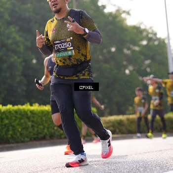 Runner Photo 6568021