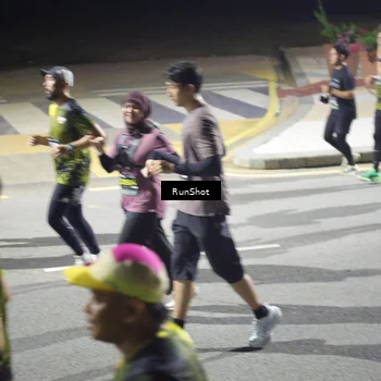 Runner Photo 6568040