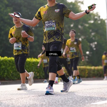 Runner Photo 6568043