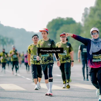 Runner Photo 6568110