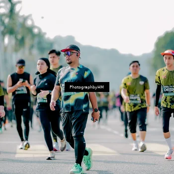 Runner Photo 6568135