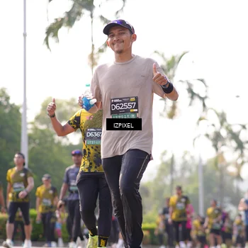Runner Photo 6568154