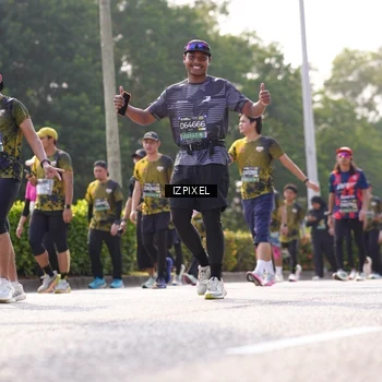 Runner Photo 6568241
