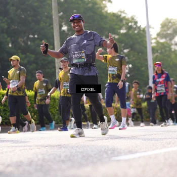 Runner Photo 6568244