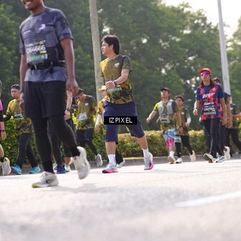 Runner Photo 6568259