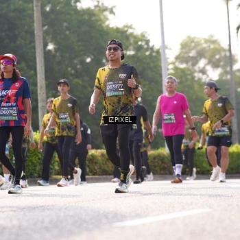 Runner Photo 6568313