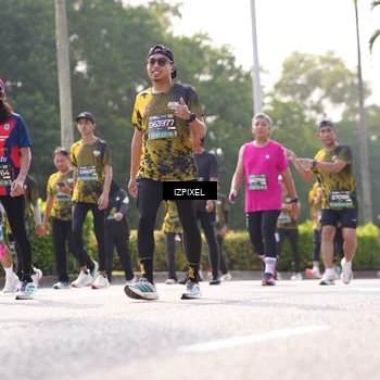 Runner Photo 6568346