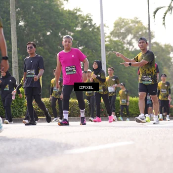 Runner Photo 6568358