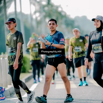 Runner Photo 6568363