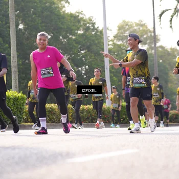 Runner Photo 6568380