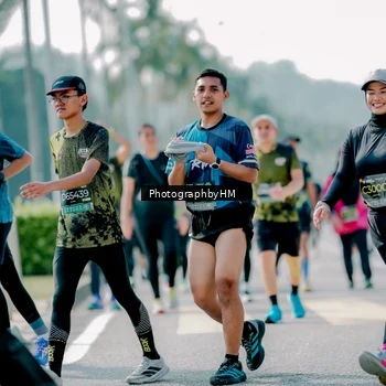 Runner Photo 6568390