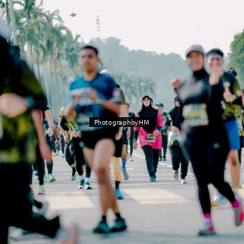 Runner Photo 6568406