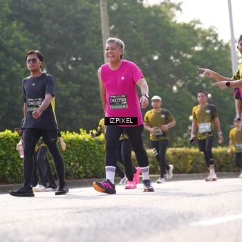 Runner Photo 6568408