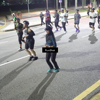 Runner Photo 6568415