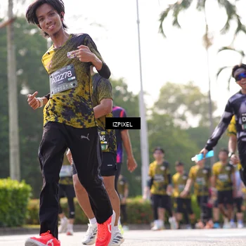 Runner Photo 6568416