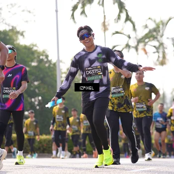 Runner Photo 6568417